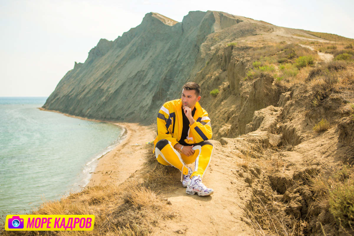 Миша Марвин певец фотосессия в Судаке с командой Море Кадров