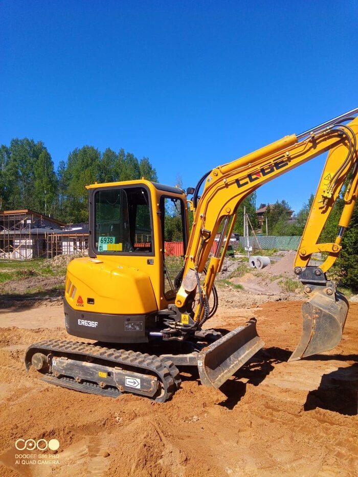 Мини-экскаватор LGCE ER636F для аренды