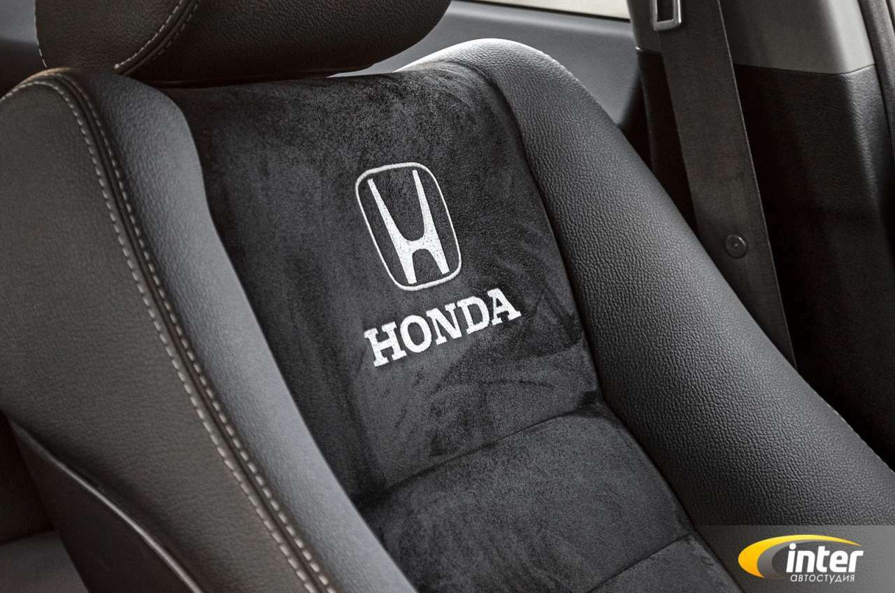 Чехлы для Honda Civic 4d 2008