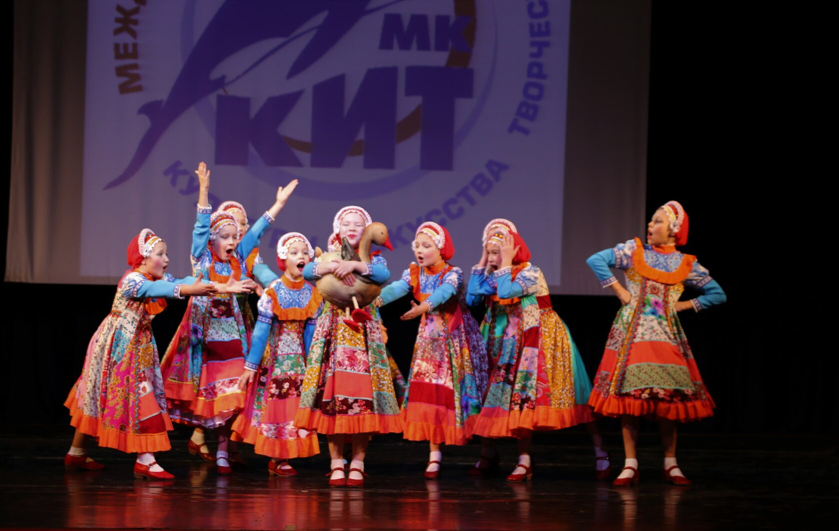 конкурсы многожанровые международные