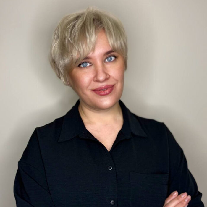 Елена Петрова