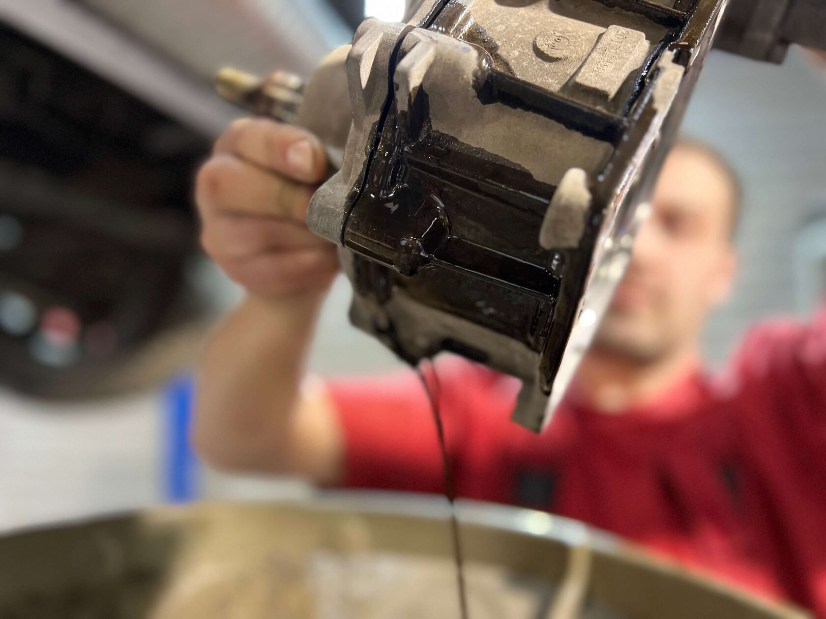 Слив масла с муфты