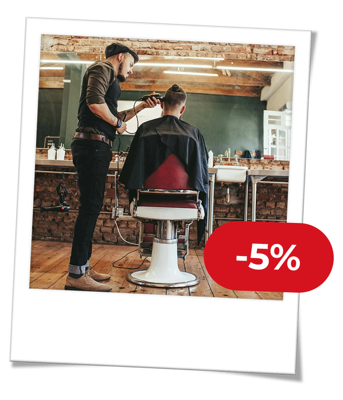 фото нанесения макияжа на лицо девушки 