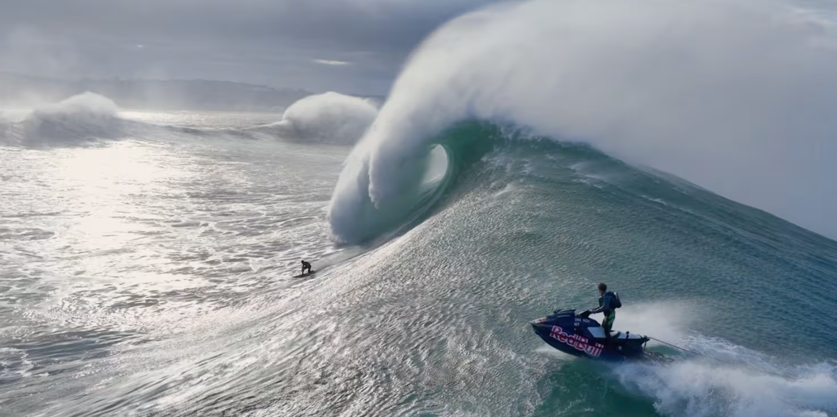 хвилі в Назарі