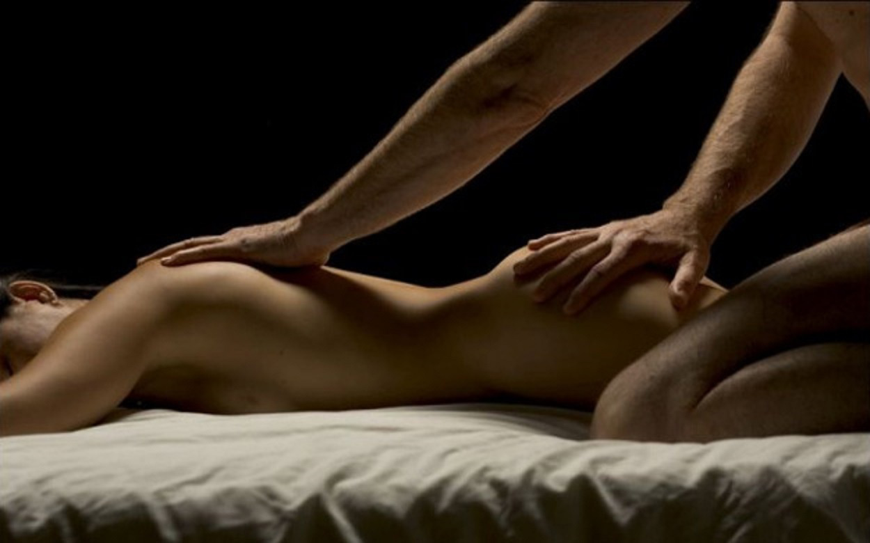 голая женский массаж фото 66
