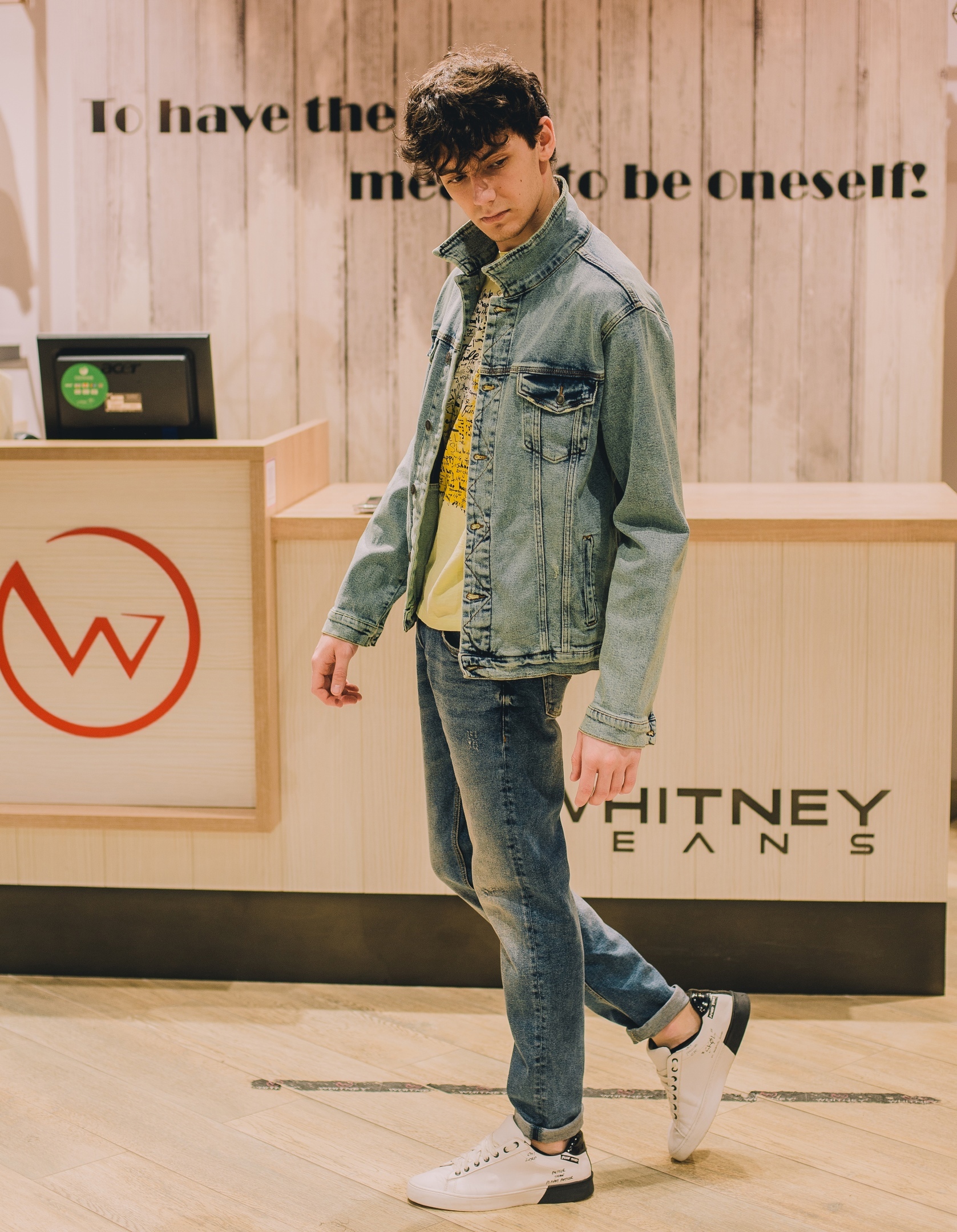 Джинсы Whitney Купить В Спб Адреса Магазинов Джинсы Whitney Купить В Спб Адреса Магазинов