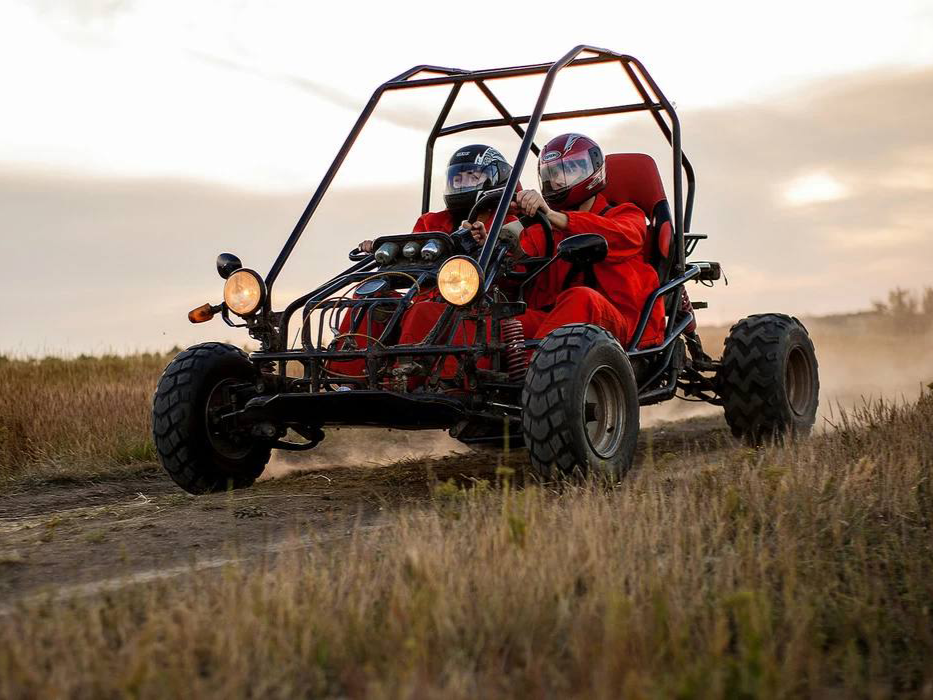 фото нанесения макияжа на лицо девушки 