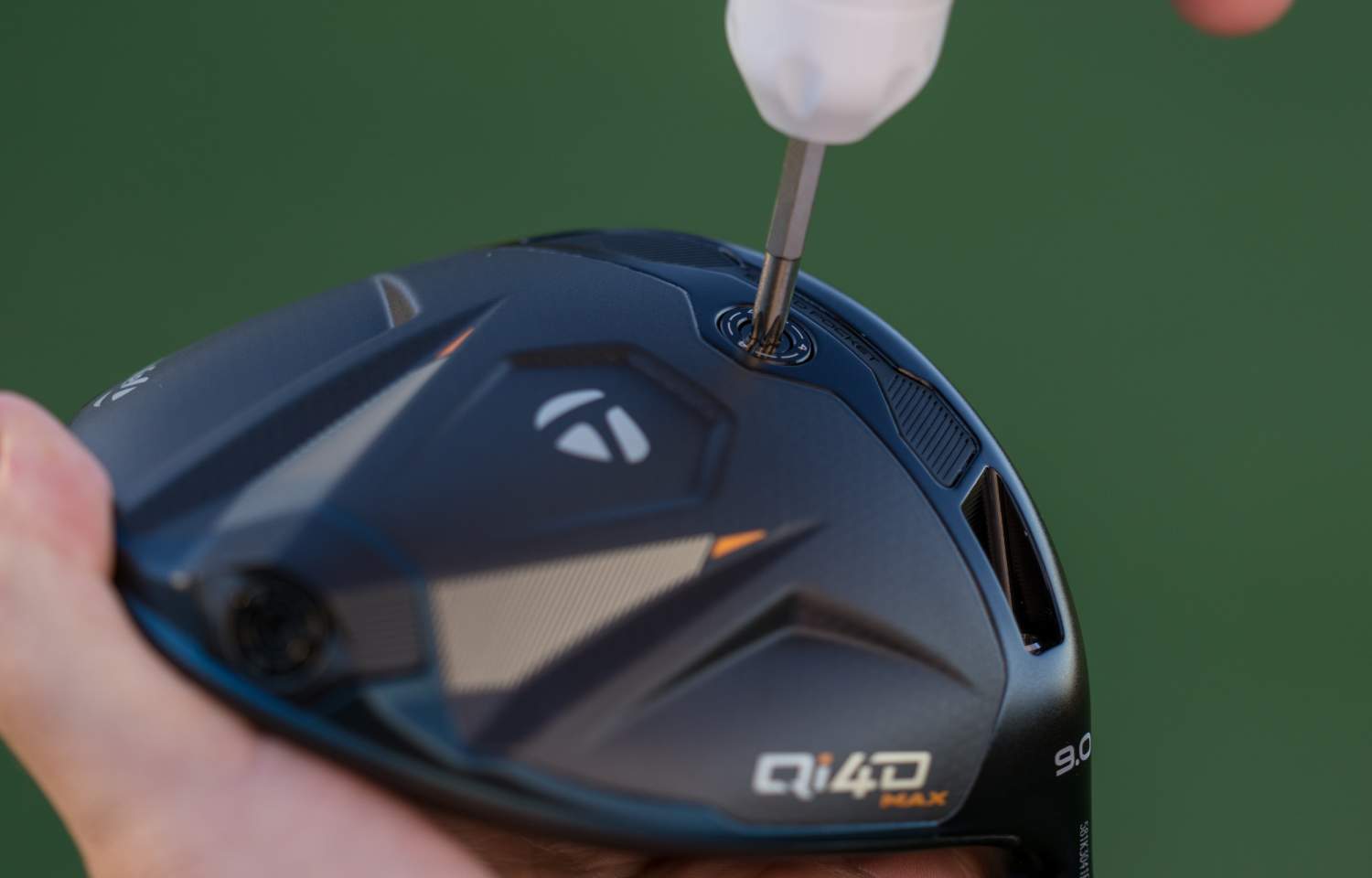 Драйвер TaylorMade Qi4D Max