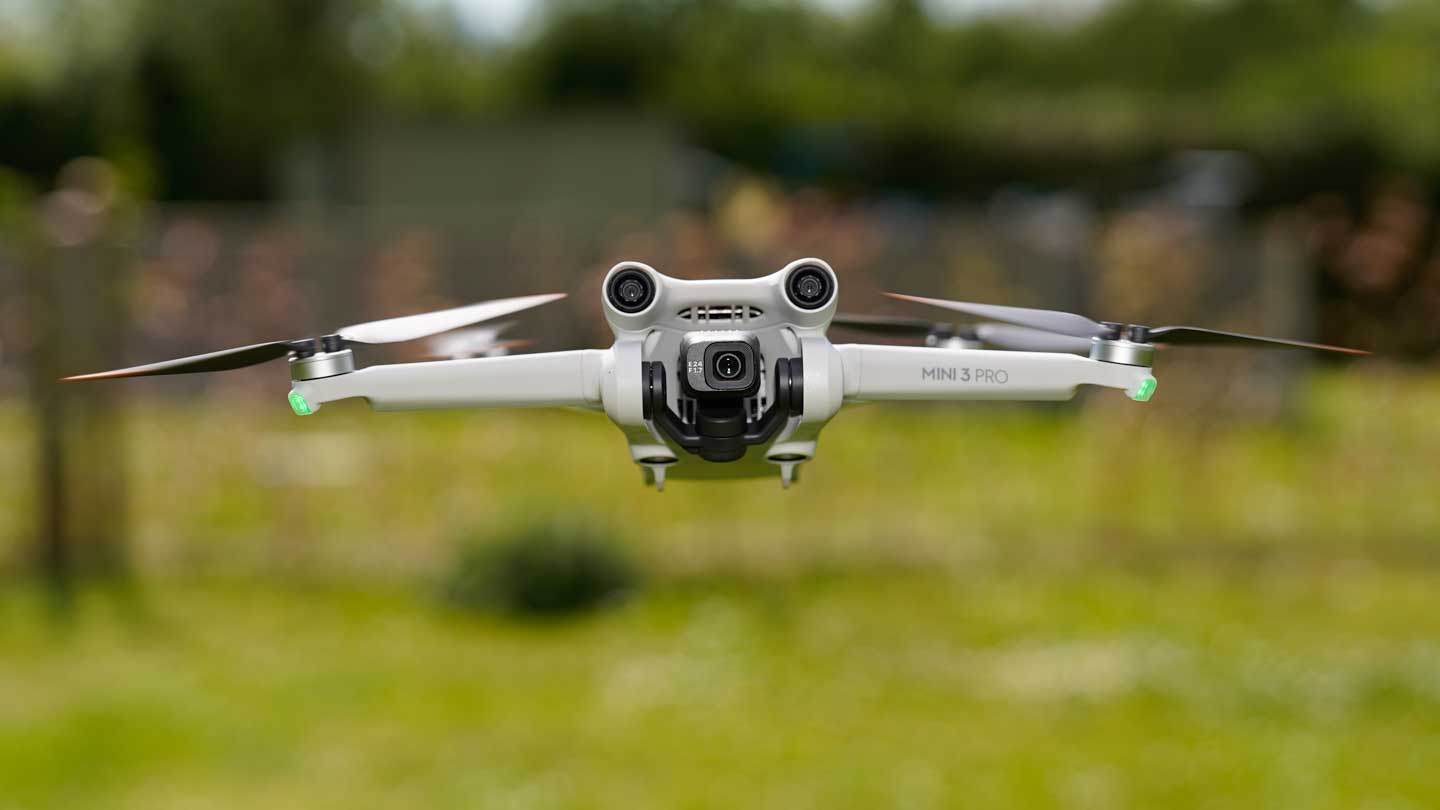 квадрокоптер mavic 3 pro dji rc