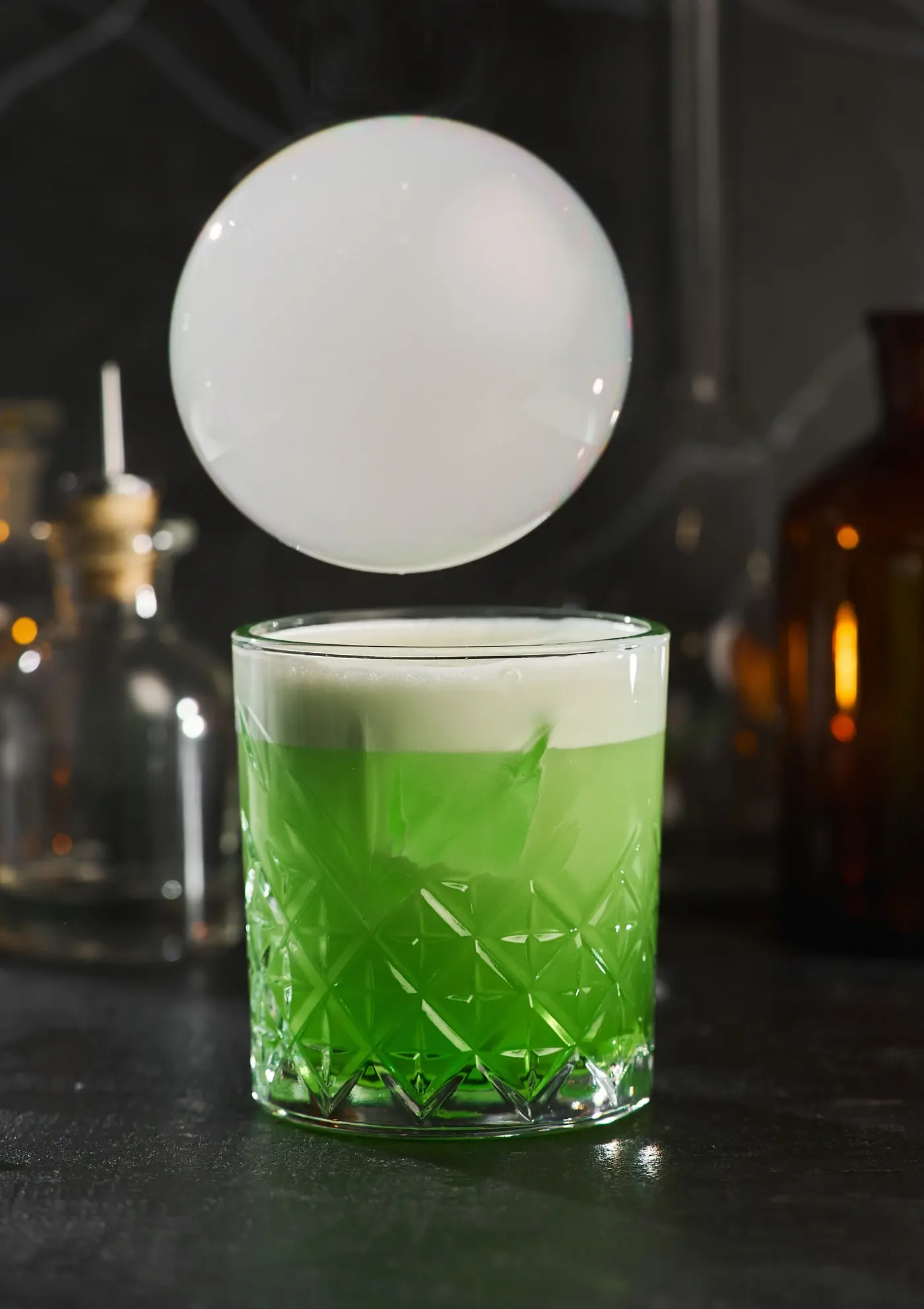 KIWI BUBBLE — молекулярный бар Drink Boutique