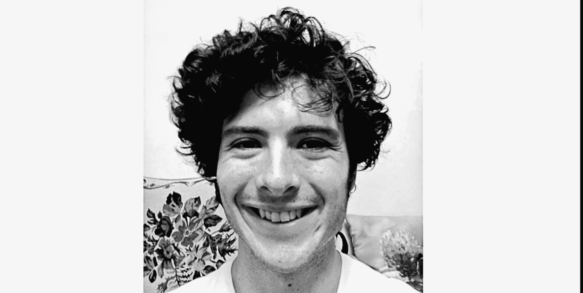 Dylan - преподаватель разговорного английского из Калифорнии, США