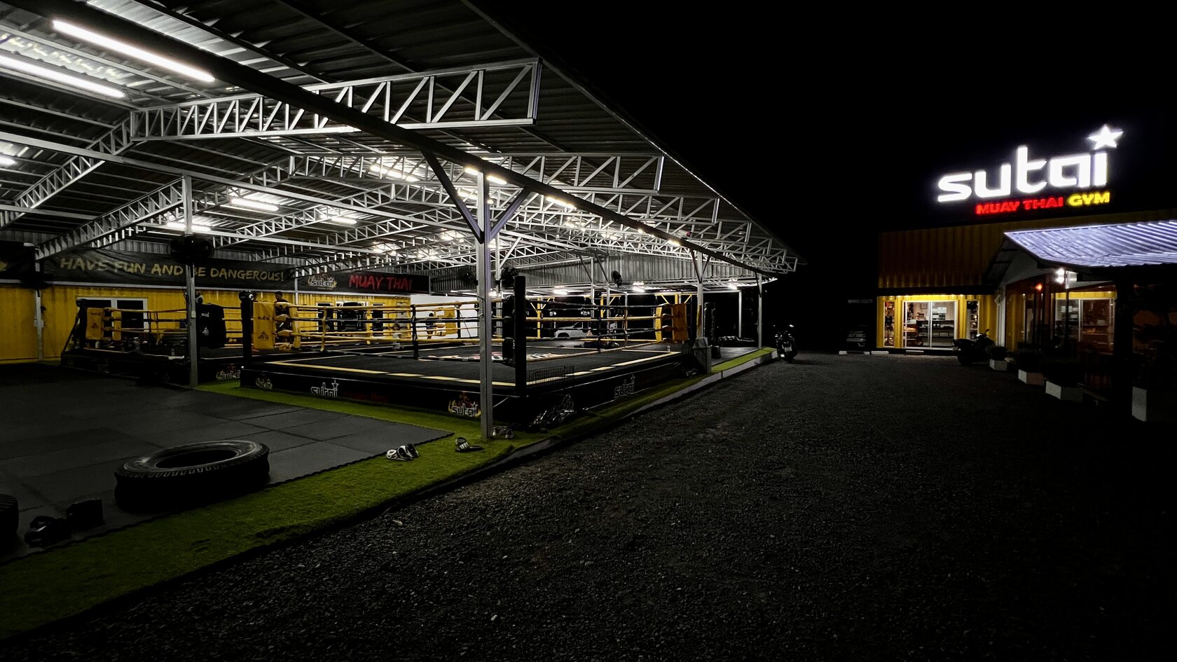 event tent merzenich Tent branding main image 0