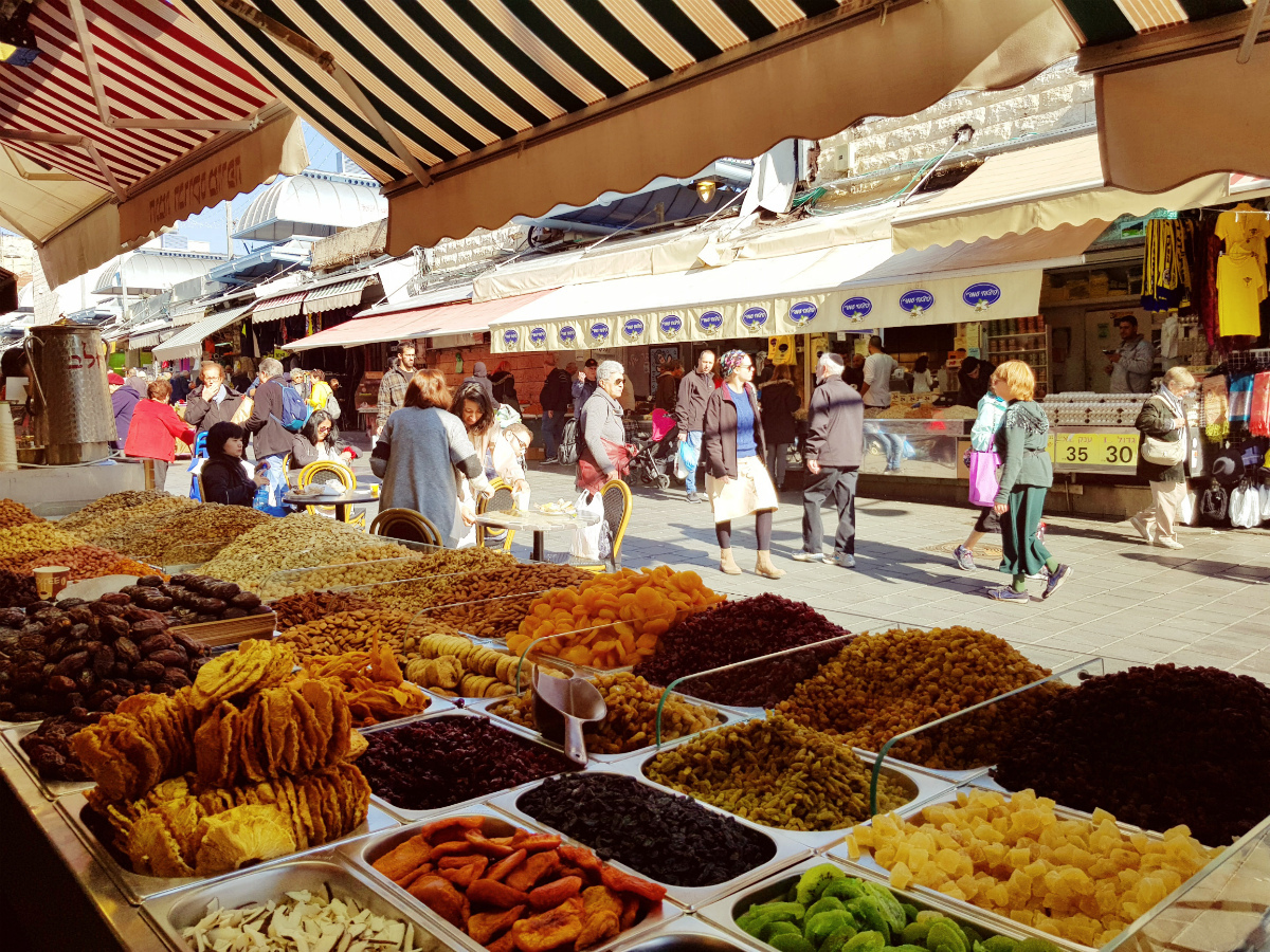 Сухофрукты на рынке Махне Егуда. Иерусалим. Вкусный Израиль