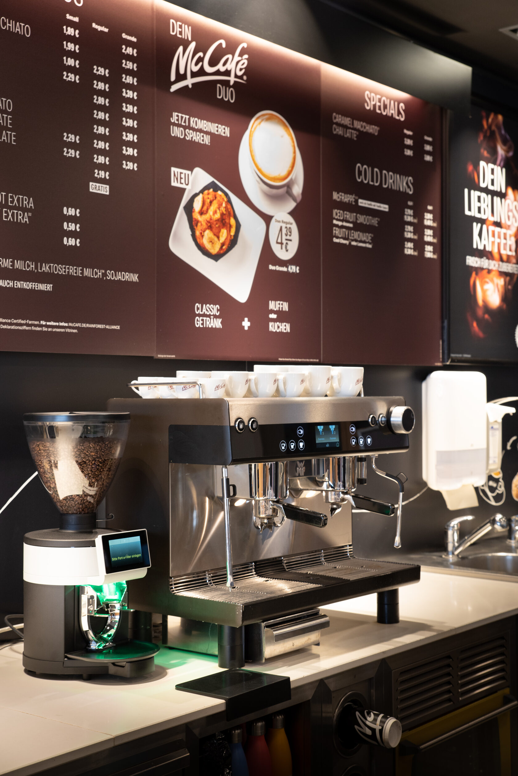 Почему McDonald's выбрала кофемашину WMF Espresso