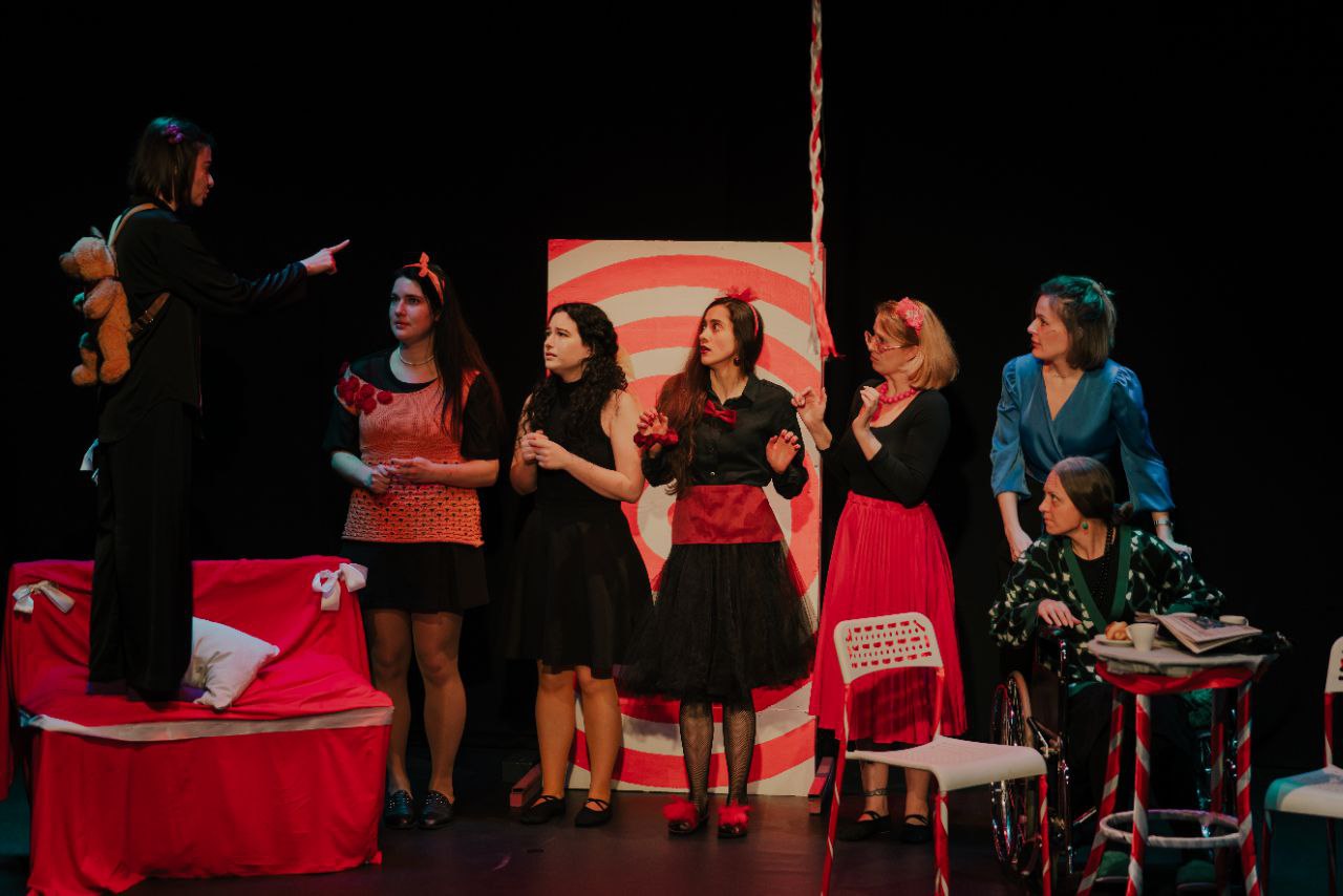 мастерская Зверевой, театр, любительский театр, театральная студия