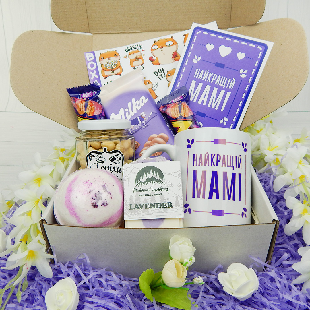 Подарочные наборы для мамы: боксы со сладостями от Box4You