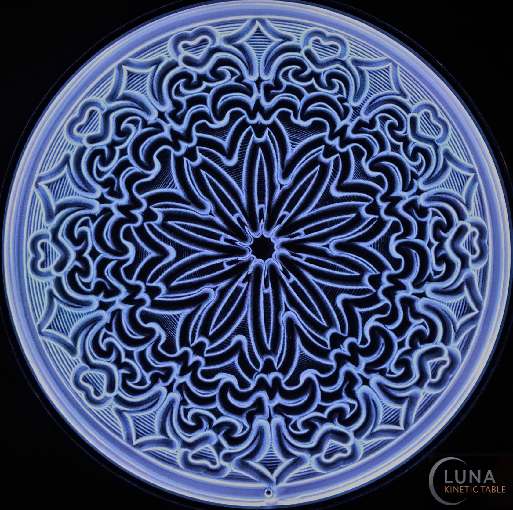 Кинетический стол luna