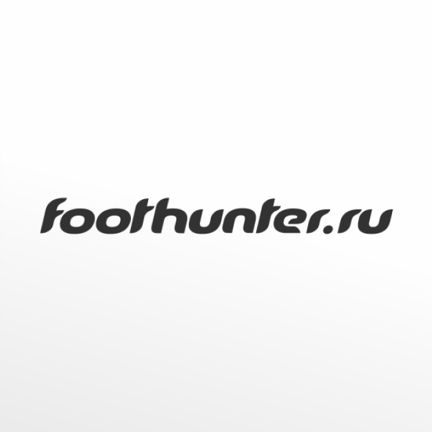Логотип футбольного рекрутингового портала «Foothunter» — чёткий текстовый дизайн с уникальным шрифтом