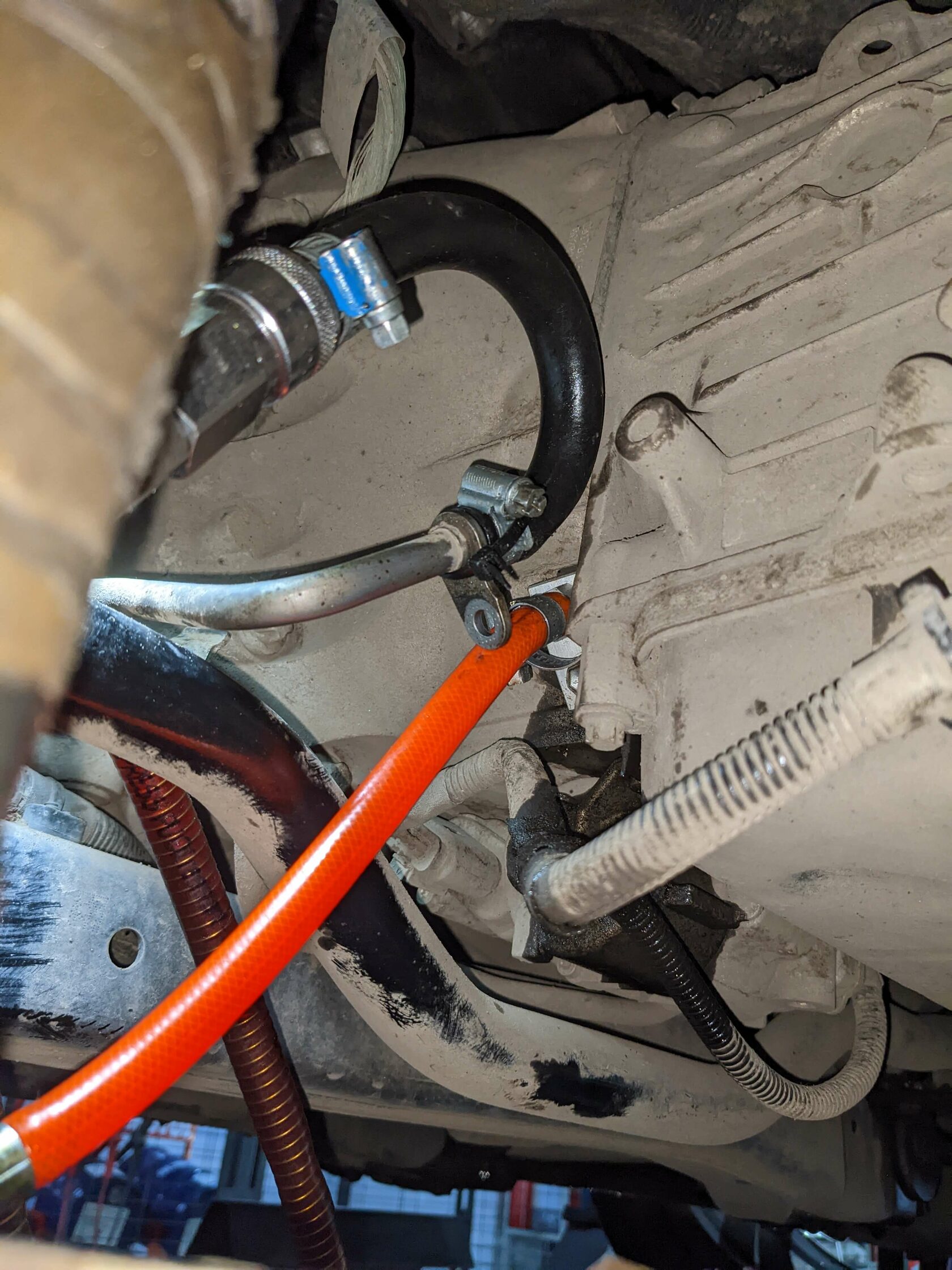 Установка Motul Evo для Mercedes