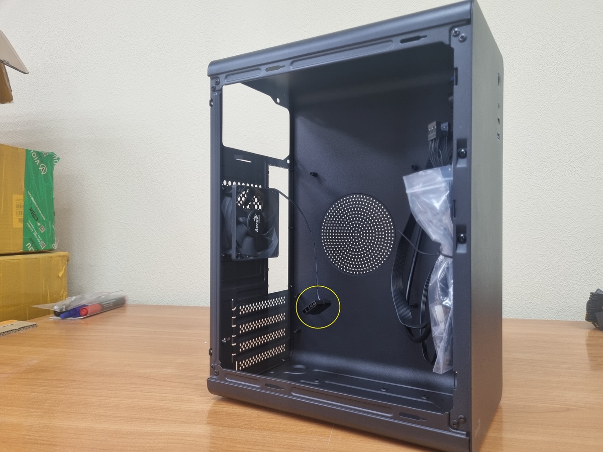 molex вентилятор 80мм