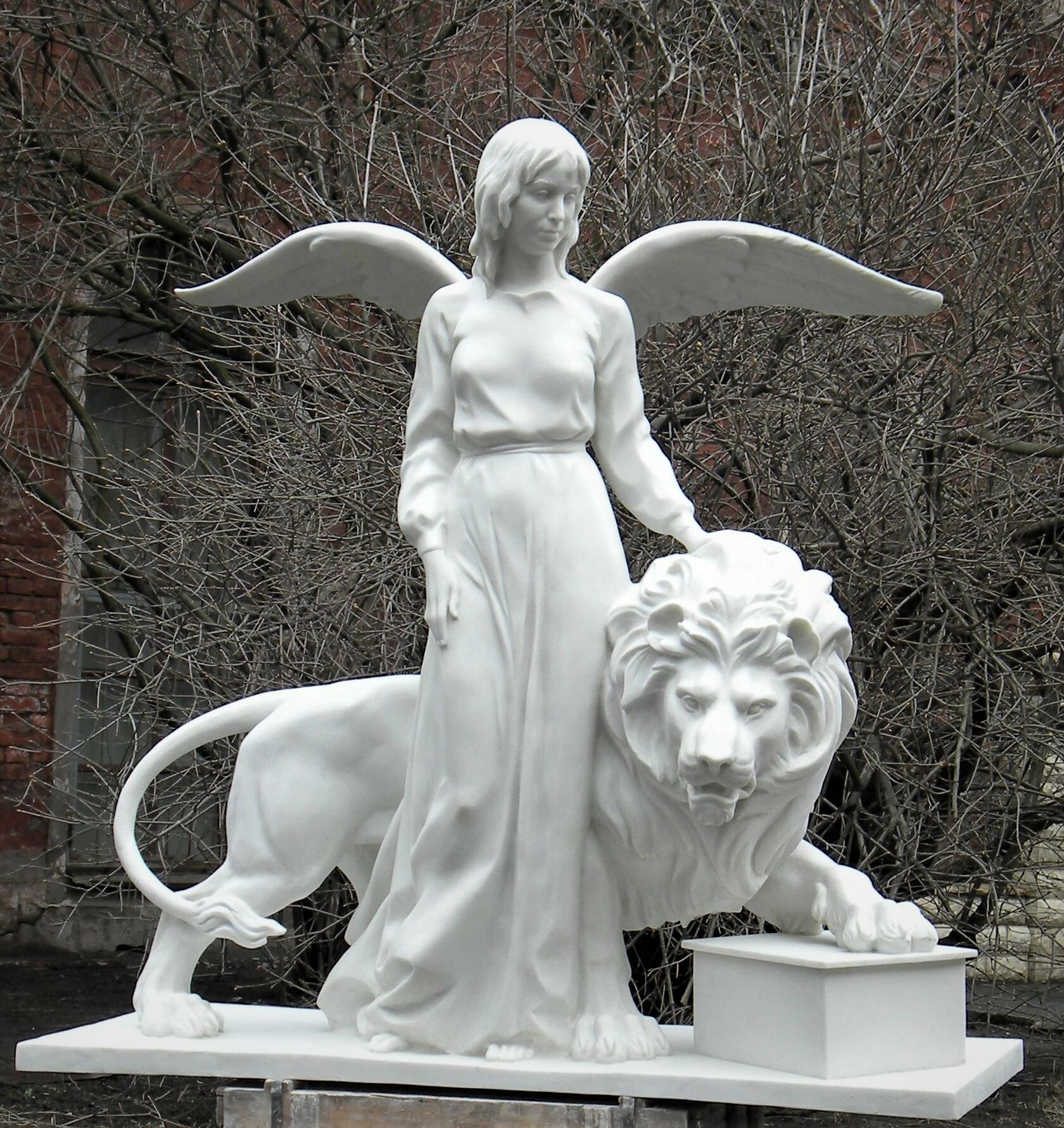 заказать скульптуру