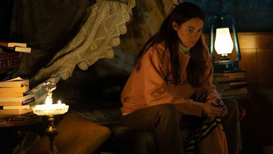 Кадр из 2 сезона сериала «Рай»