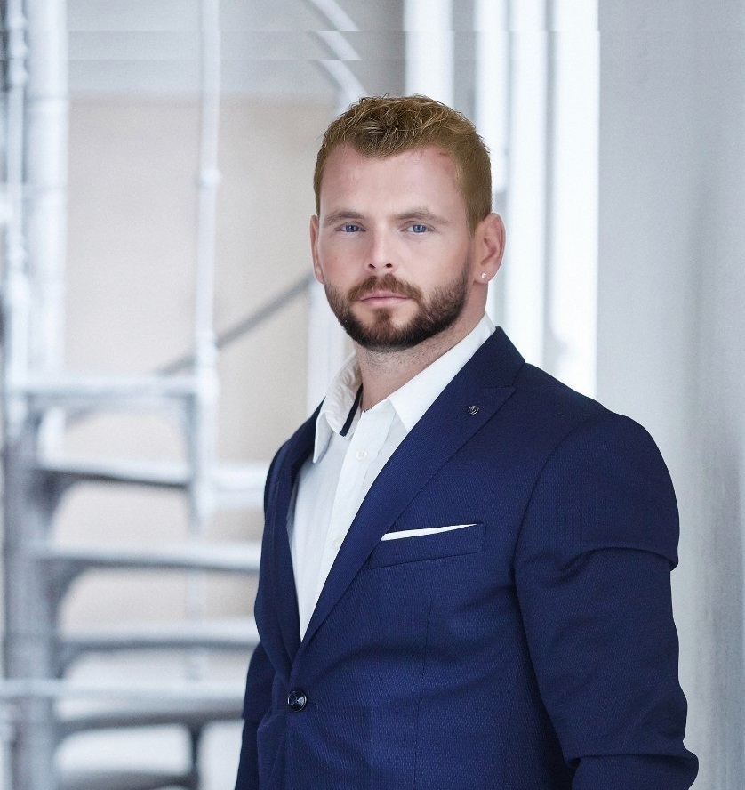 Дмитрий Волков