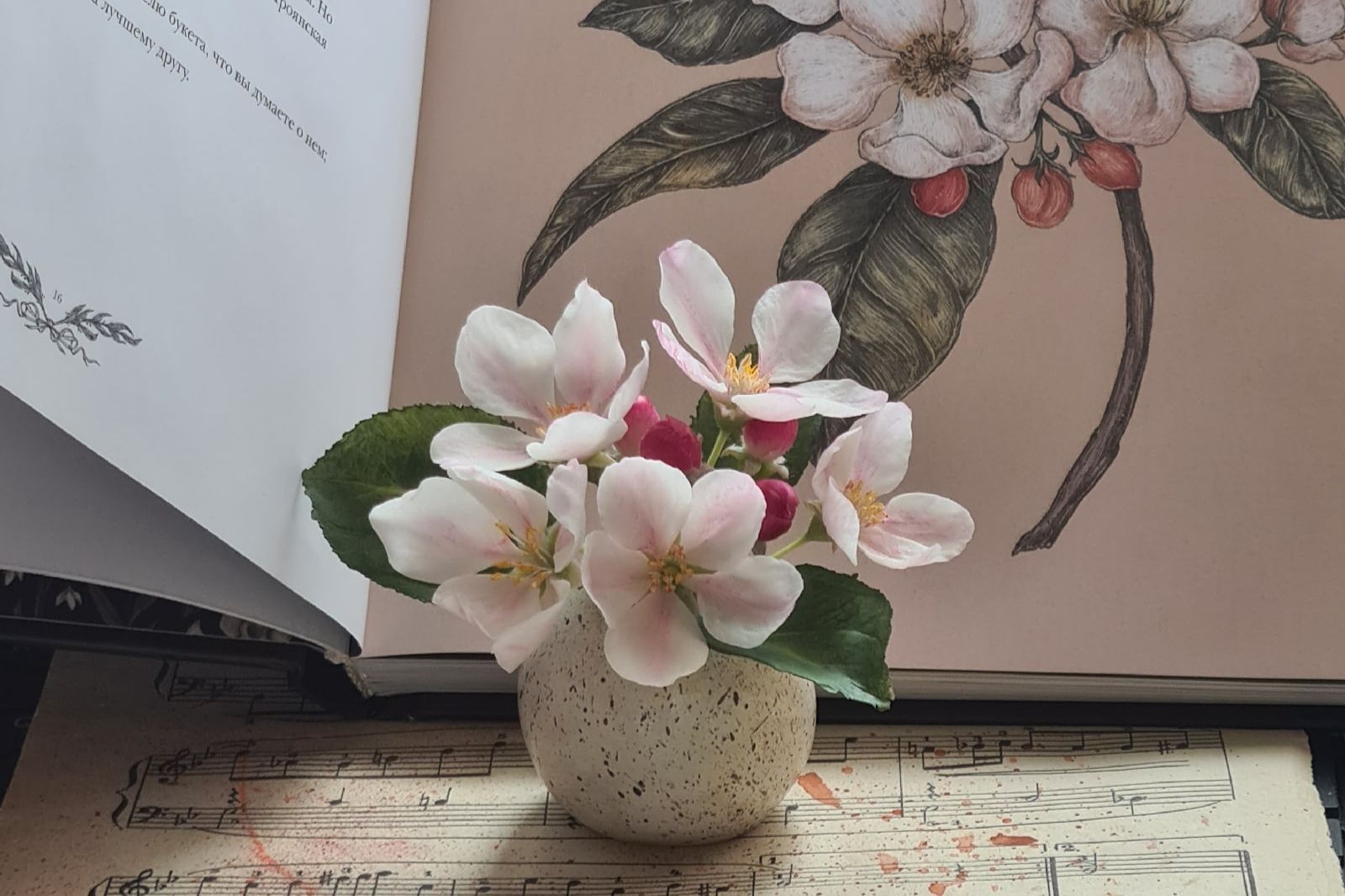 фото нанесения макияжа на лицо девушки 