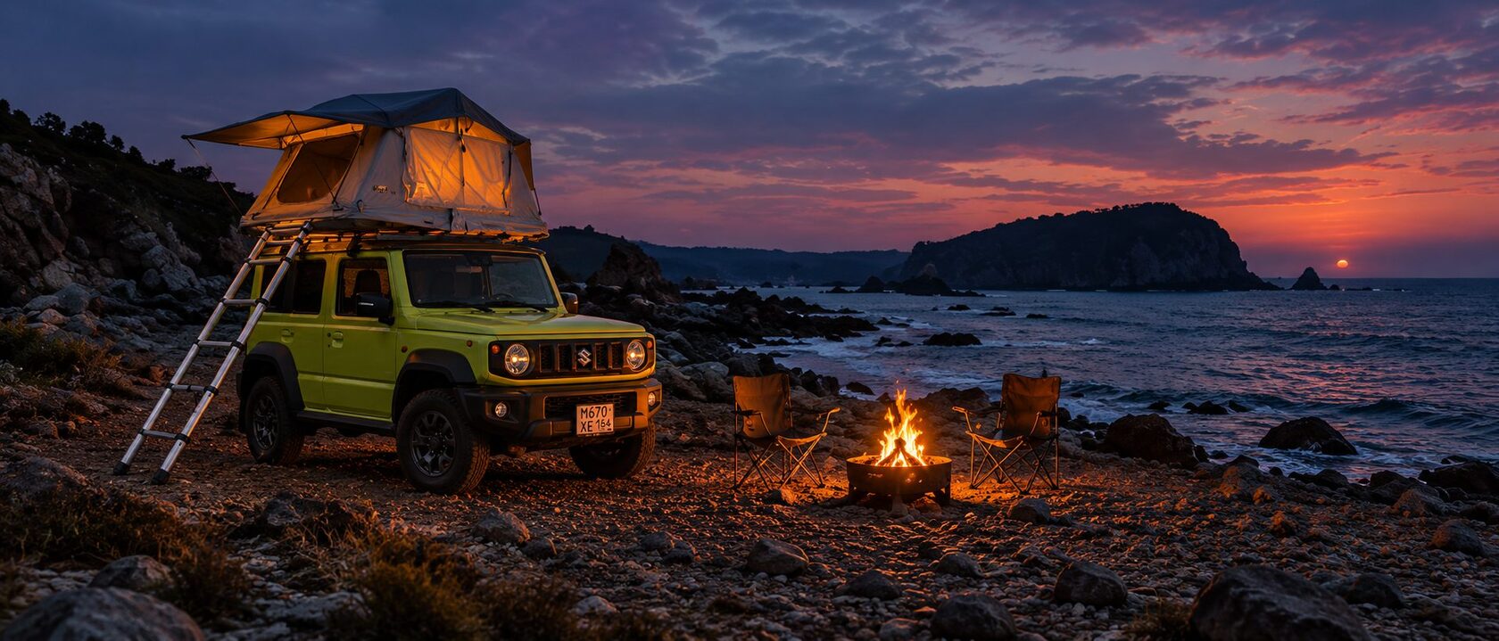 Suzuki Jimny JB74 на берегу на закате