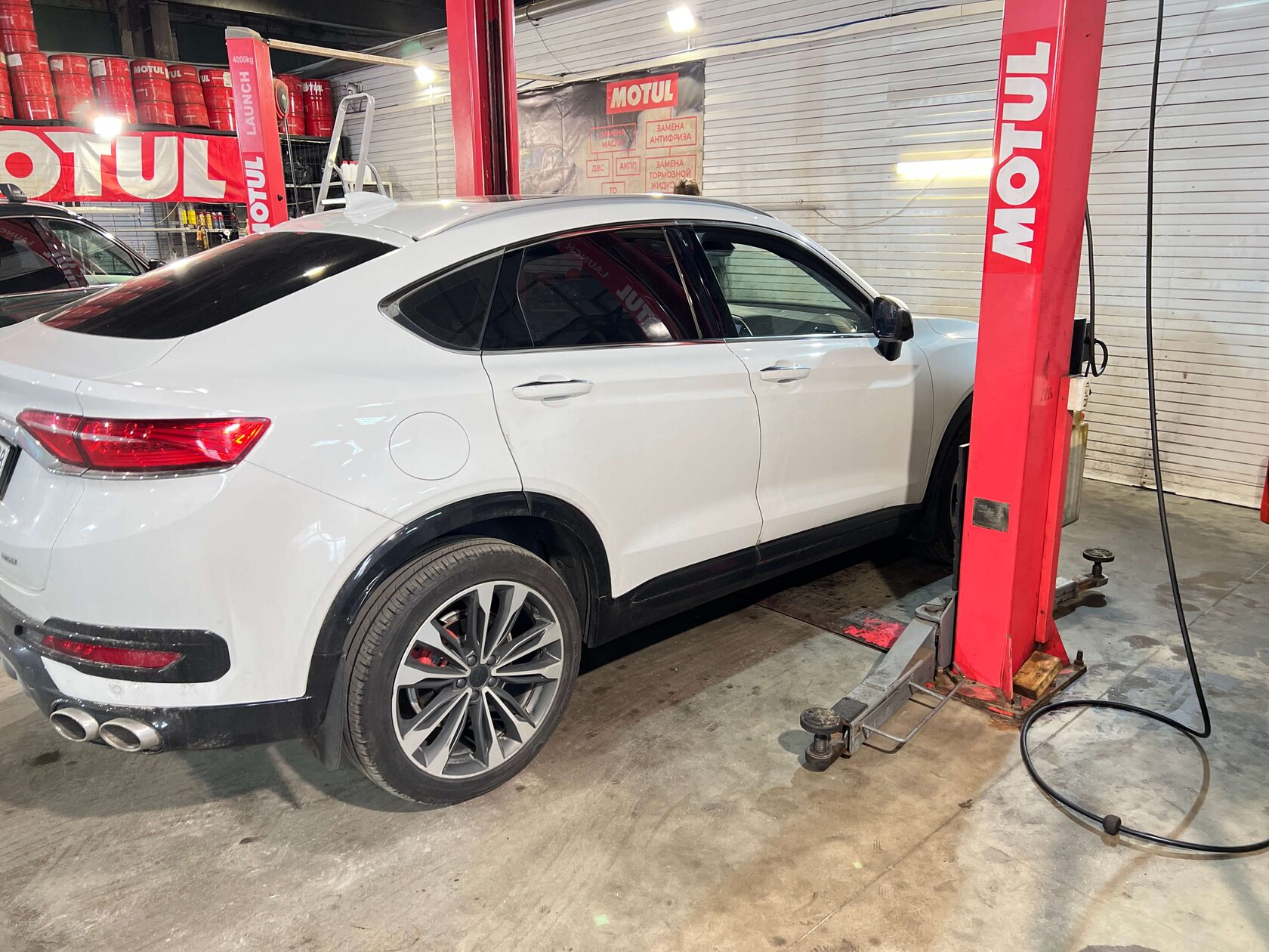 Материалы для обслуживания Geely Tugella