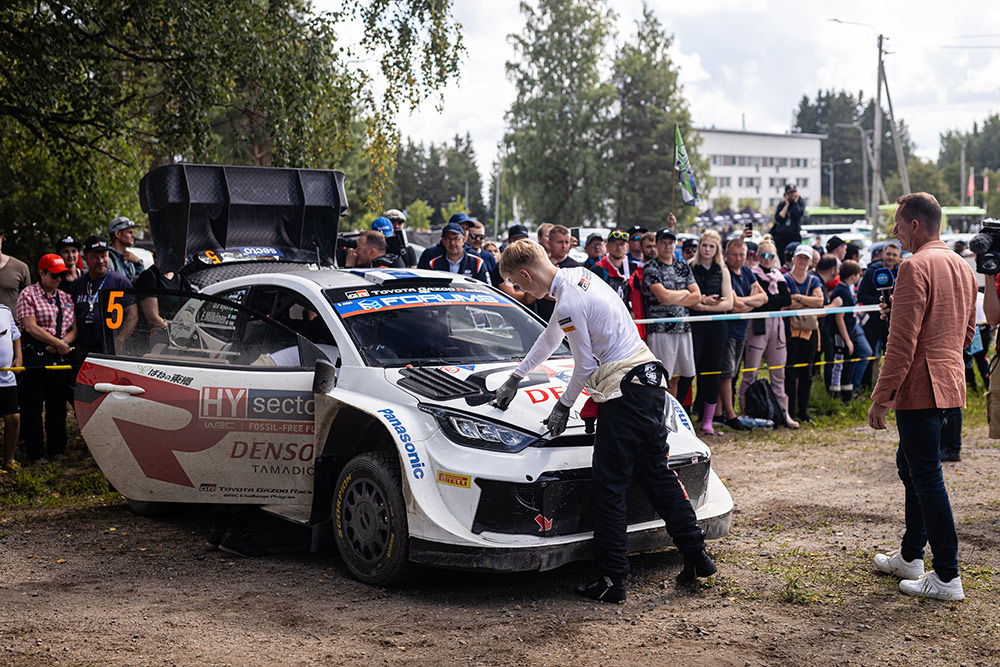 Сами Паяри и Энни Мялкёнен, Toyota GR Yaris Rally1, ралли Финляндия 2024