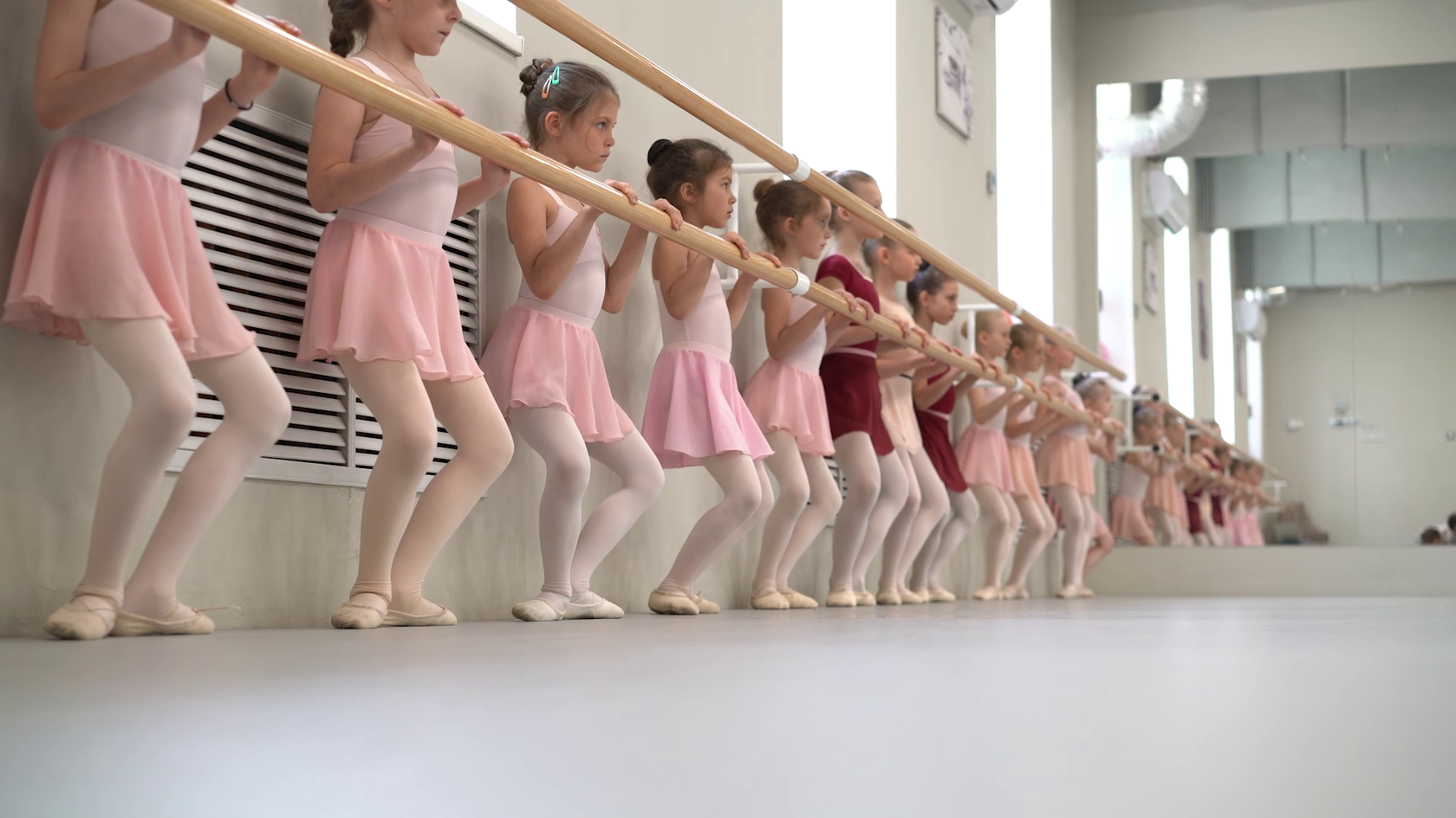 Сердце балета москва. Сердце балета москва. Хореографическая студия талант шахты. Хореография девочки подростки. Сердце балета кунцево.