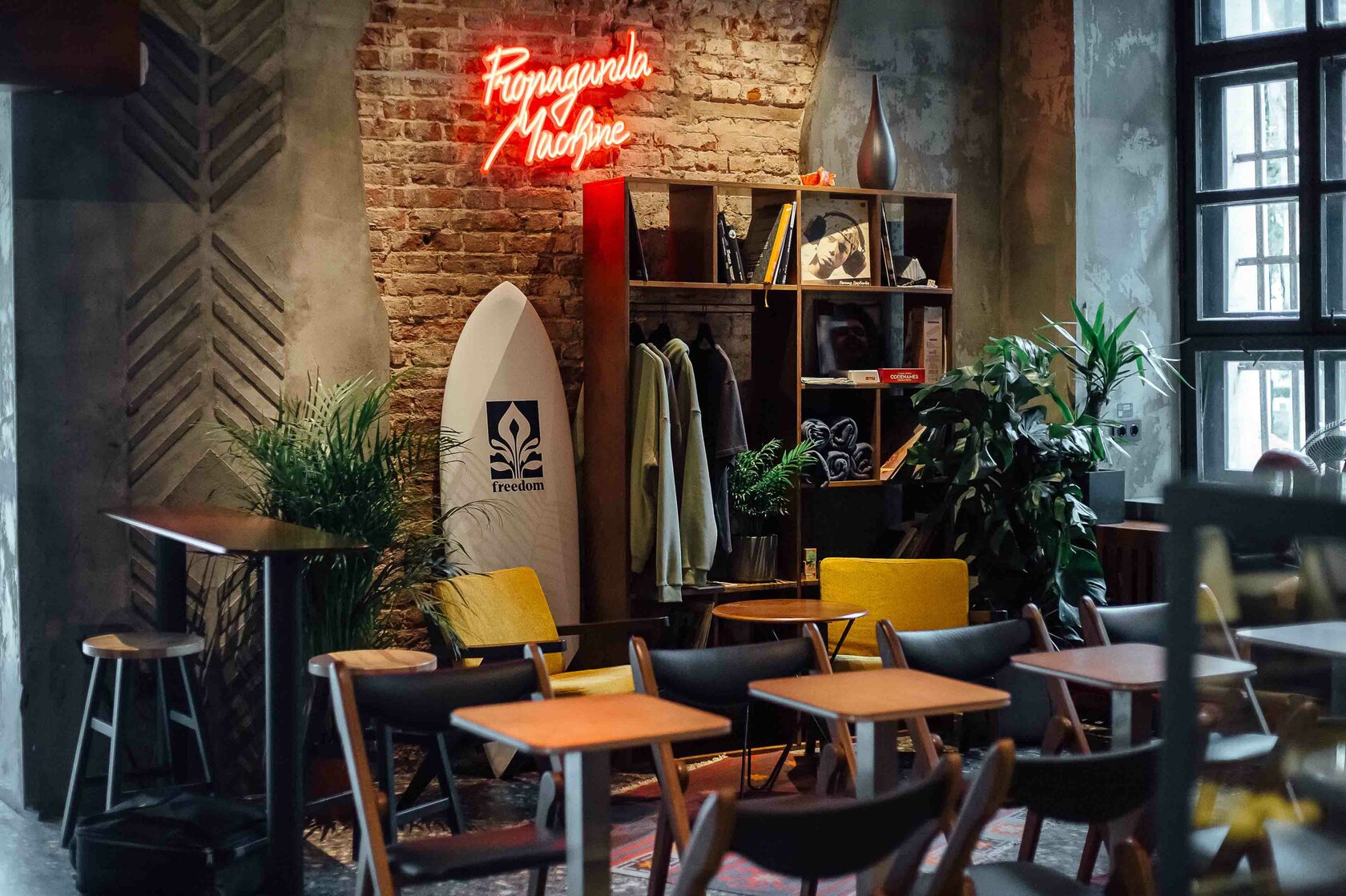 SURF COFFEE® X FABRIKA