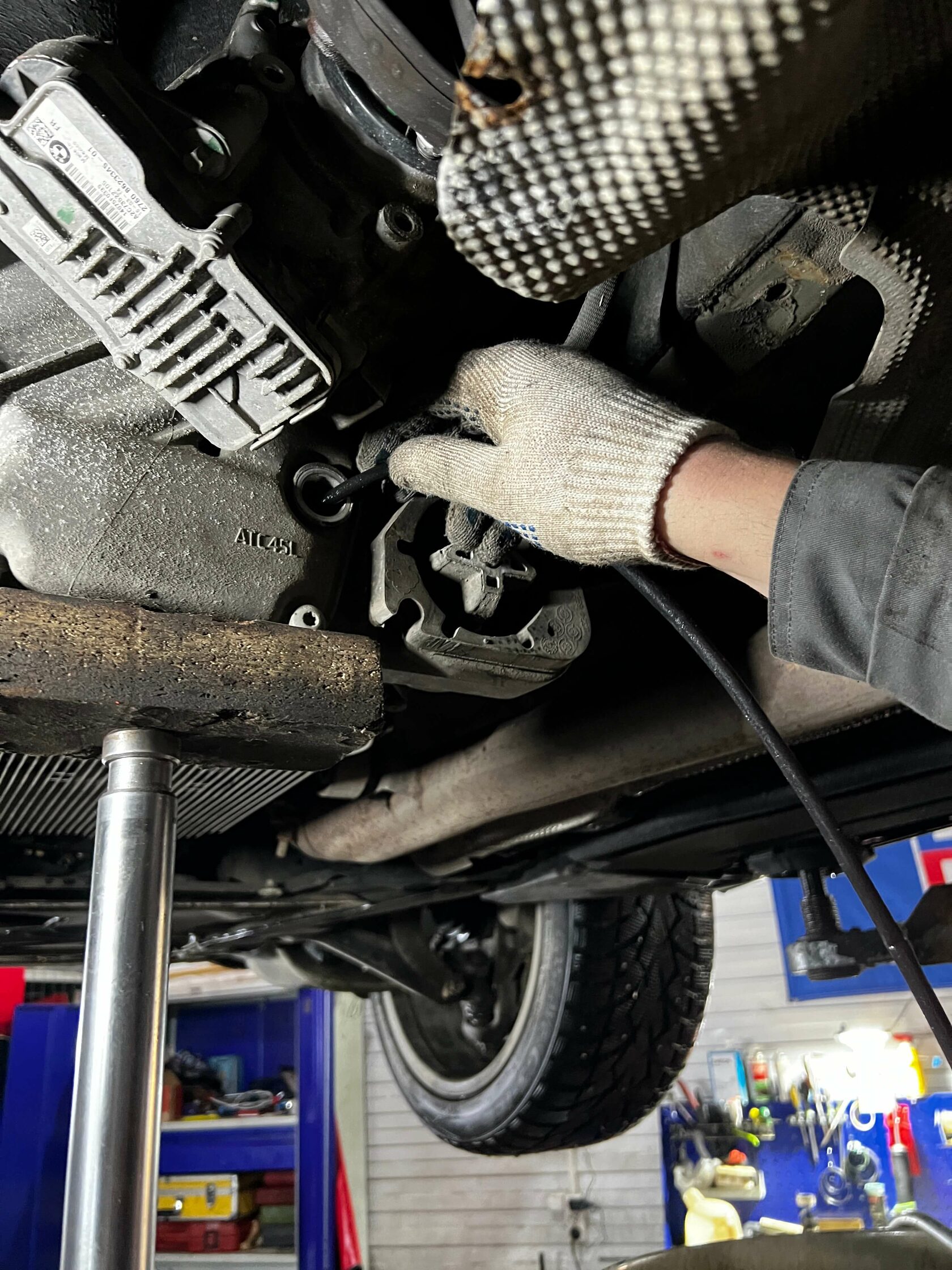 Замена масла в раздатке BMW