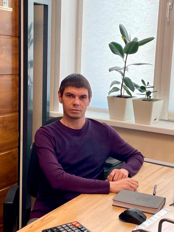 Сервис инженер компании ТехноКом