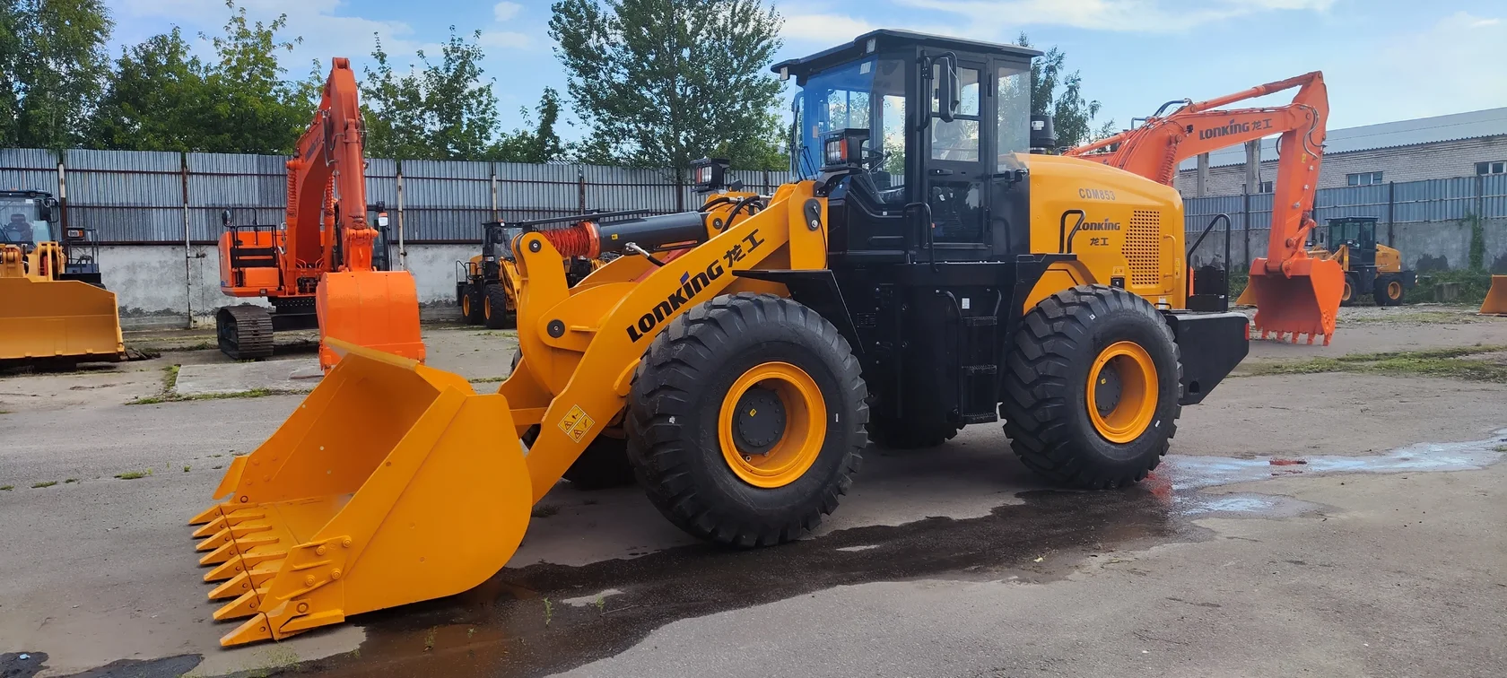 Фронтальный погрузчик LONKING CDM 853G