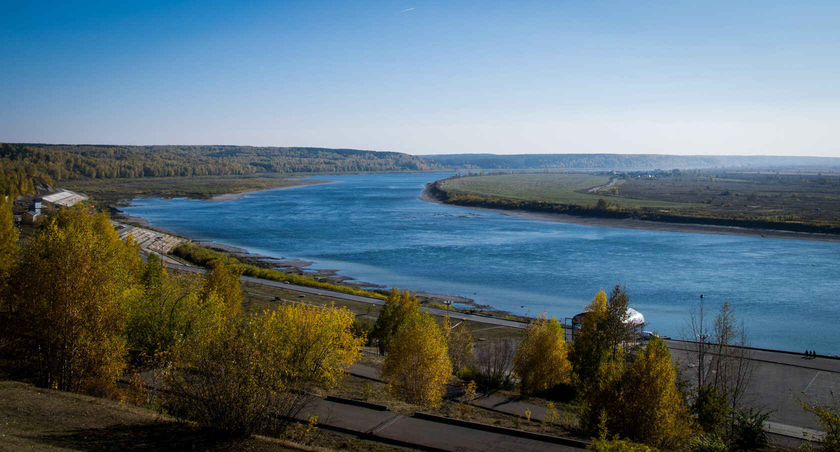 Река тома. Река Томь Томск. Томск река Томь каша. Томск на реке Томь от Красноярска. Томск фото 2022 набережная Томи и лагерный.