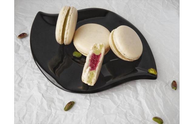 Работа: Юлия Репетюк, курс «Macarons 2.0»