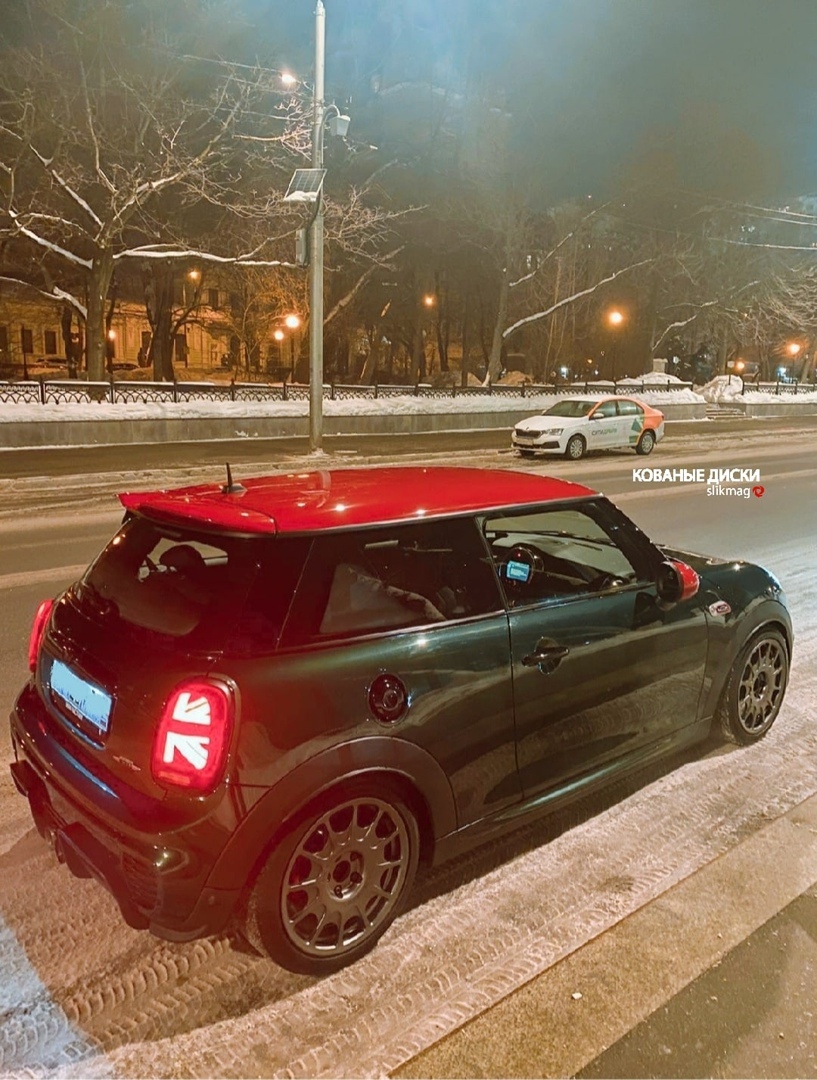 Slik L-774S 17x7,5J ET50 для Mini Cooper JCW