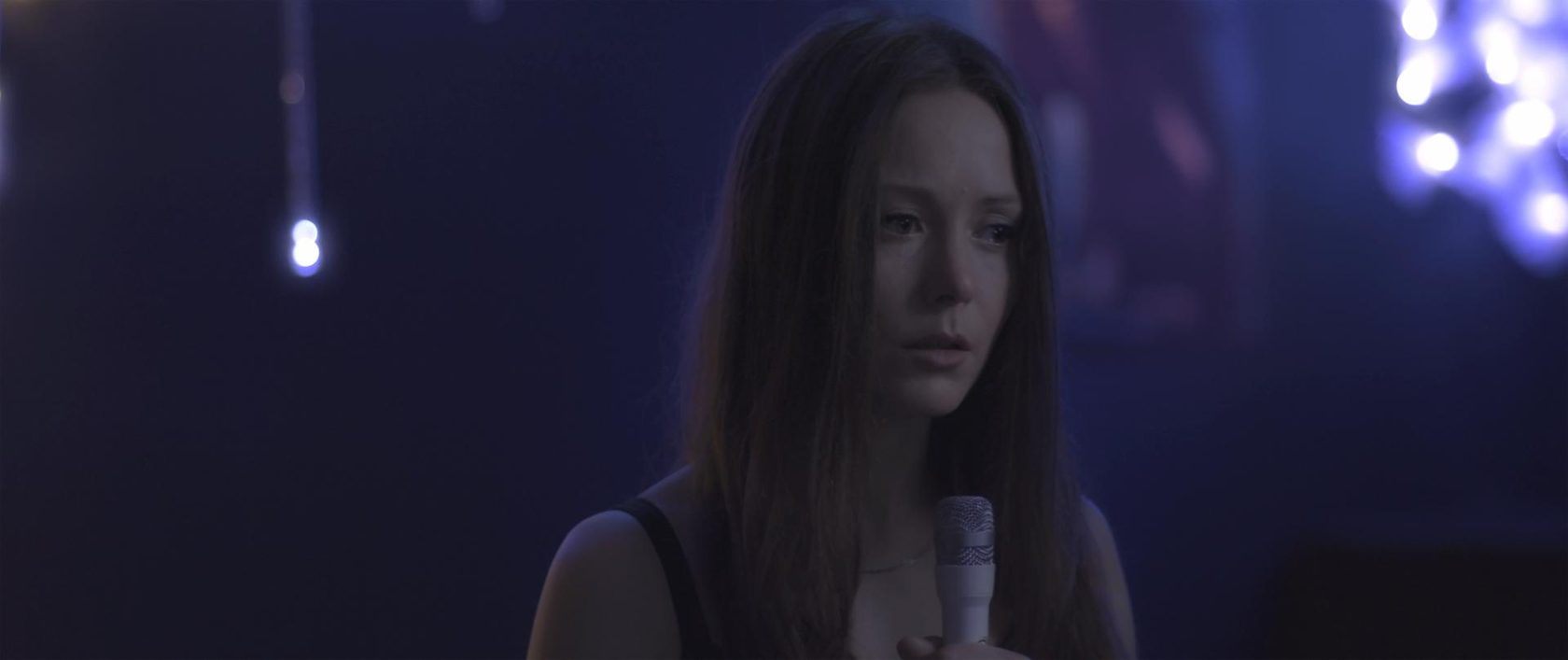 Город уснул песня. Город из сна. Стихи цветаевой версты. Город уснул (2020). Город уснул город молчит.