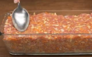 Приготовление мясного хлеба из куриного фарша в духовке: шаг 11