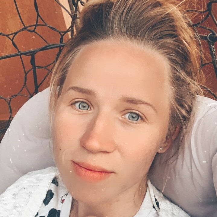 Марина Литвинова