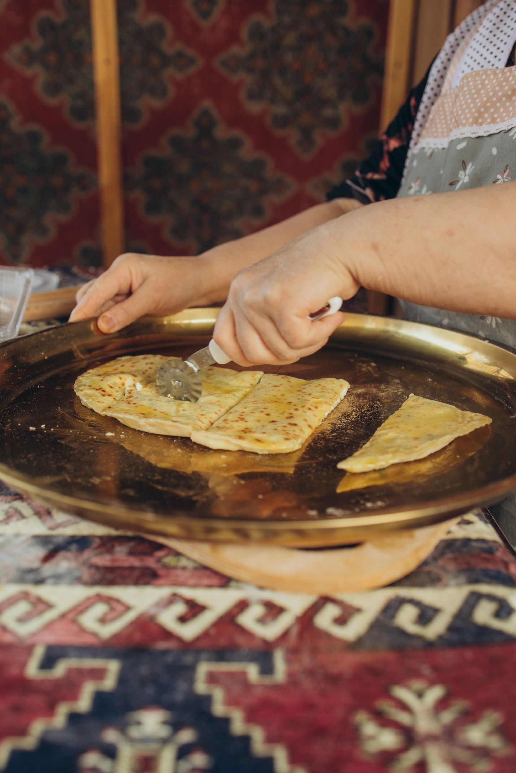 Хычины — балкарские лепёшки с сыром