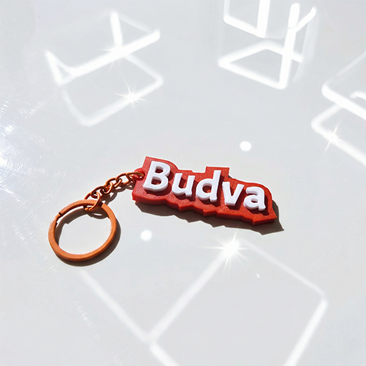 Brendirani suvenirski privjesak sa natpisom Budva (Crna Gora)