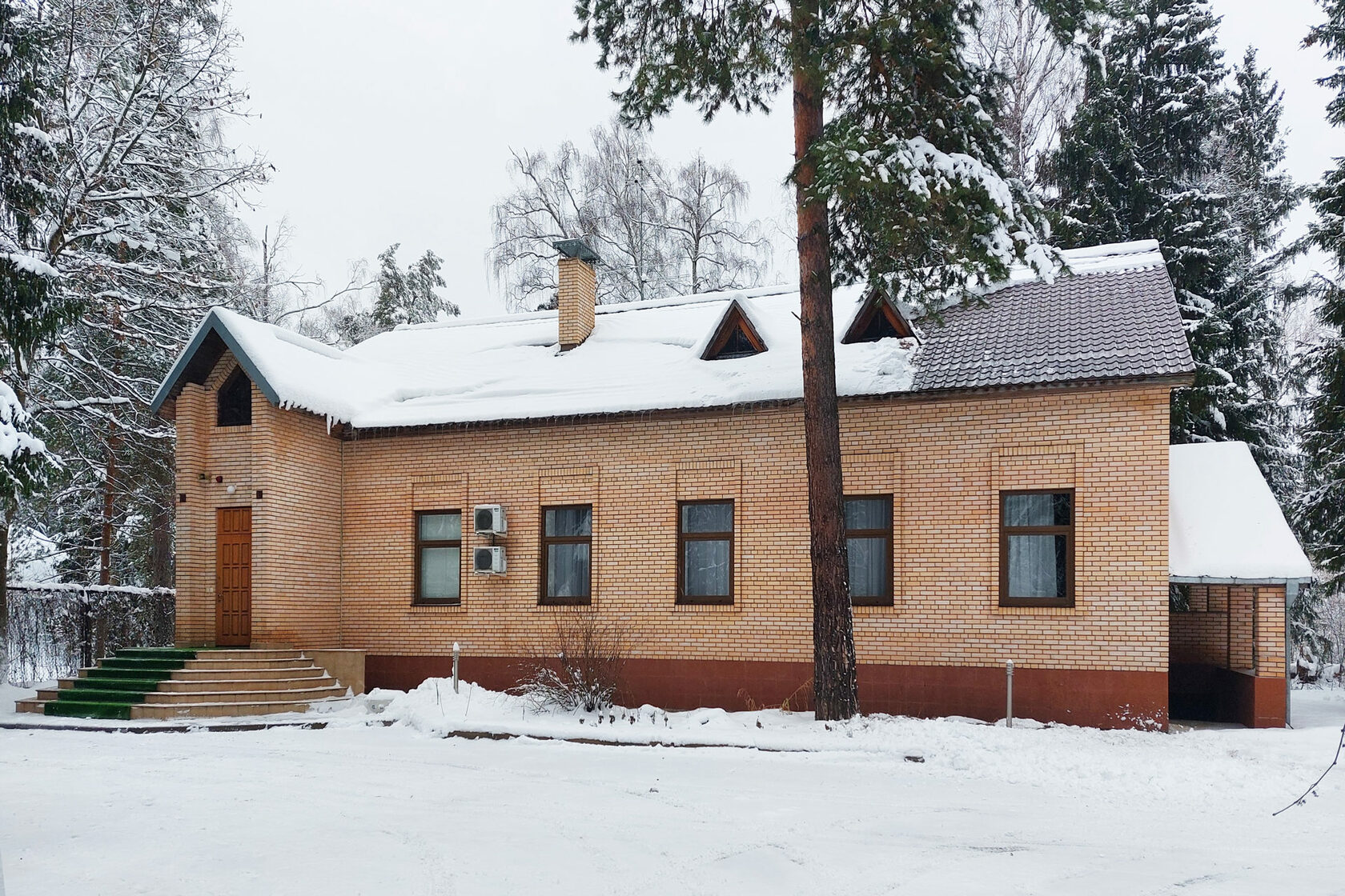 Квартира десна. Десна оздоровительный комплекс. Оздоровительный комплекс Десна территория. Дом отдыха Десна. Дом отдыха Десна управления делами.