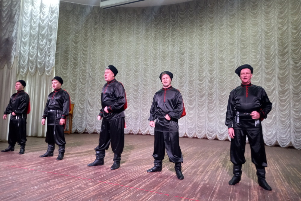 станичники казаки. казашки волжского. волжские казаки ансамбль самара. волжские станичники казачий хор. волжские казаки.