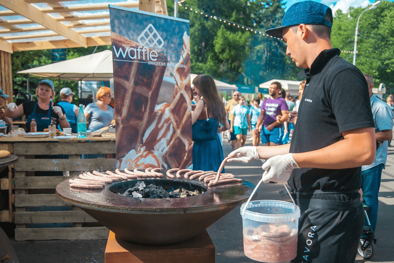 Фестиваль bbq. Барбекю фест Тюмень. Барбекю фест Екатеринбург. Фестиваль барбекю.