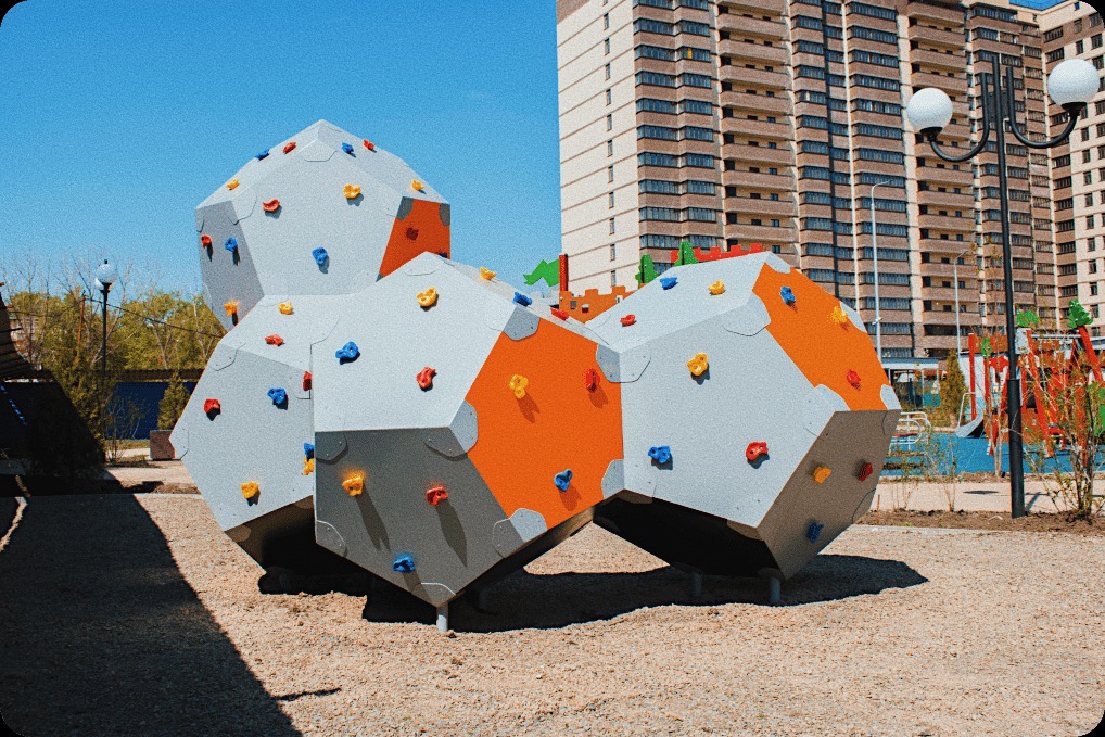 Детская площадка в ЖК Сокол / Ростов-на-Дону