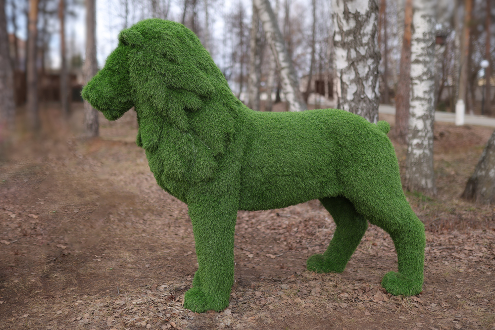 Топиари лев