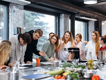 Заказать кулинарный корпоратив для частной лаборатории